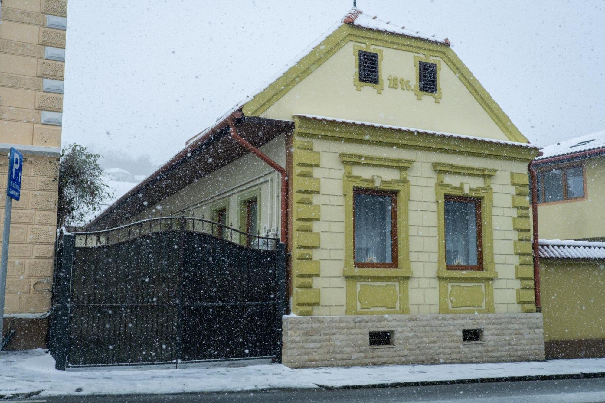 Casa Puscariu Apartment Brasov Exterior photo